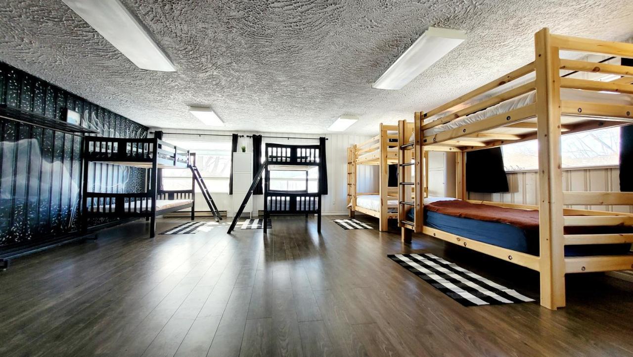Auberge De Nos Aieux Les Eboulements ภายนอก รูปภาพ