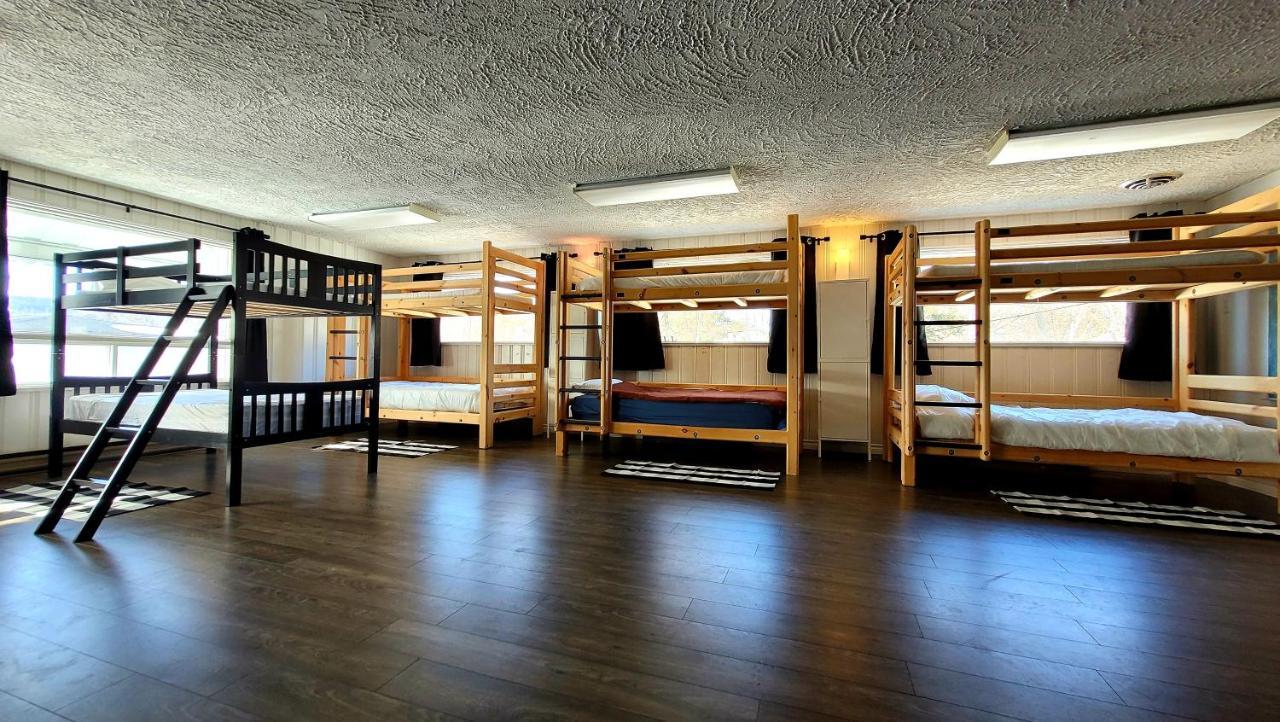Auberge De Nos Aieux Les Eboulements ภายนอก รูปภาพ