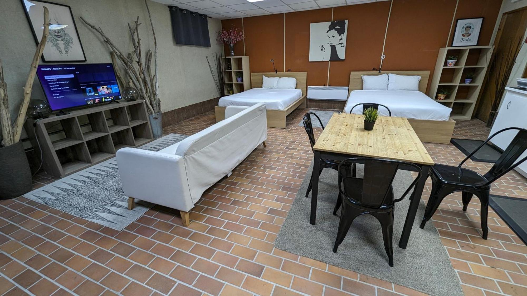 Auberge De Nos Aieux Les Eboulements ภายนอก รูปภาพ