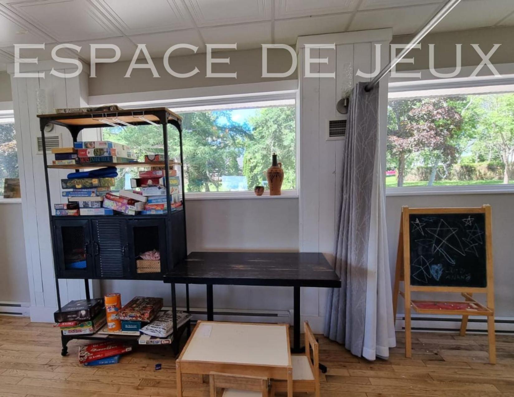 Auberge De Nos Aieux Les Eboulements ภายนอก รูปภาพ